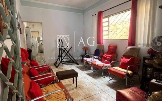 CASA NO BAIRRO CAMPOS ELISEOS