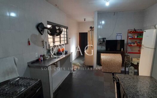 CASA NO BAIRRO DOM MIELLE